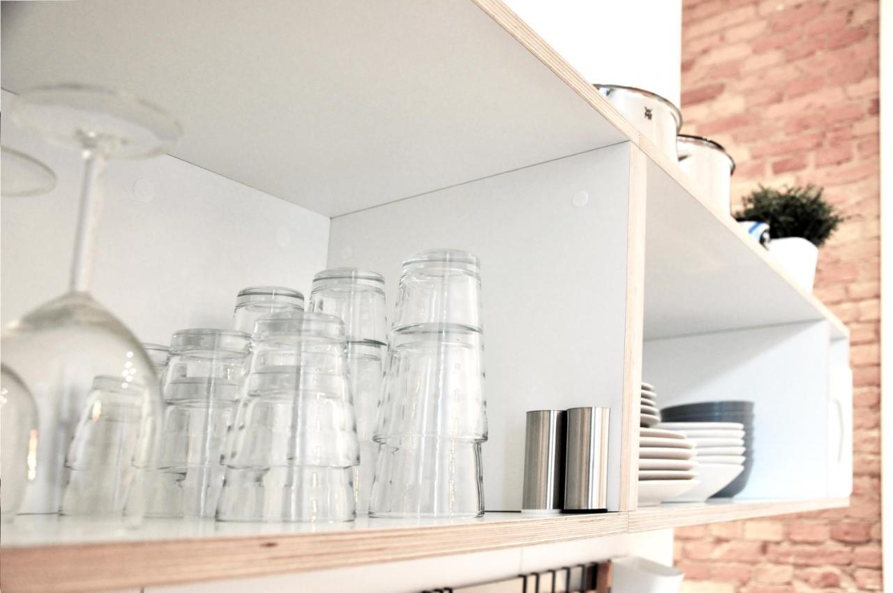 Stylish New Cube Loft Ii By Berlin-wall-apartments * Berlijn